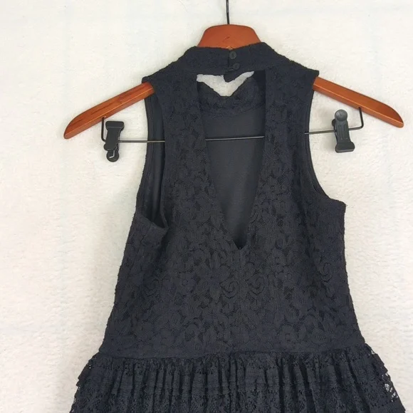 H&M Divided Black Lacy Cocktail Halter‎ Fit & Flare Dress 6 - Picture 6 of 8